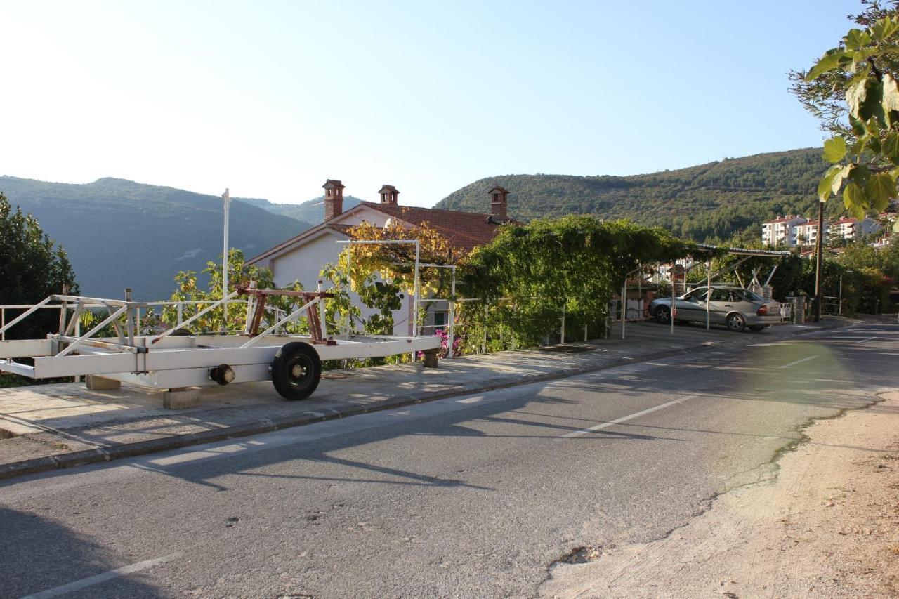 Apartments With A Parking Space Rabac, Labin - 7410 Ngoại thất bức ảnh