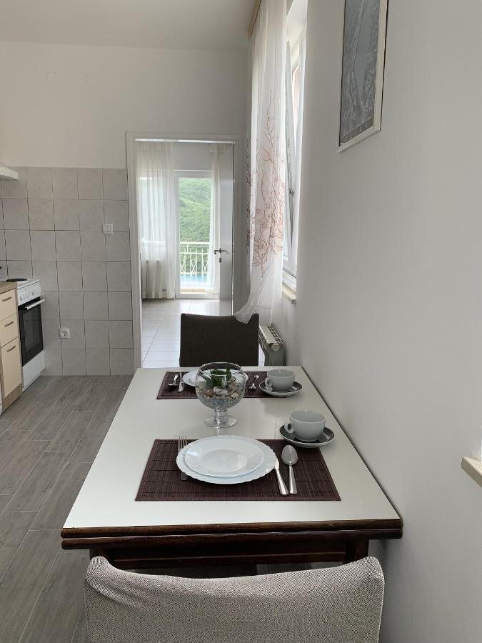 Apartments With A Parking Space Rabac, Labin - 7410 Ngoại thất bức ảnh