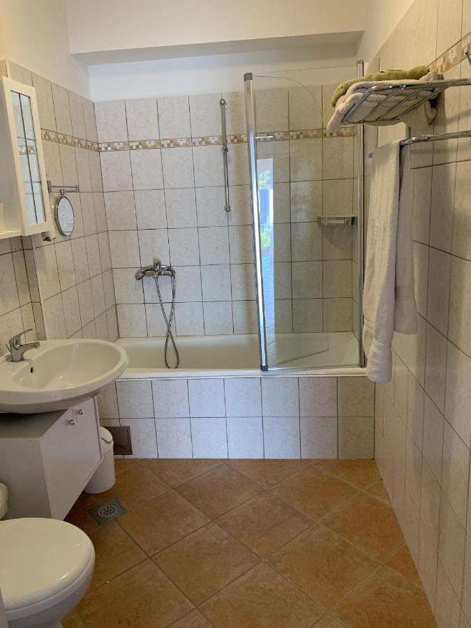 Apartments With A Parking Space Rabac, Labin - 7410 Ngoại thất bức ảnh