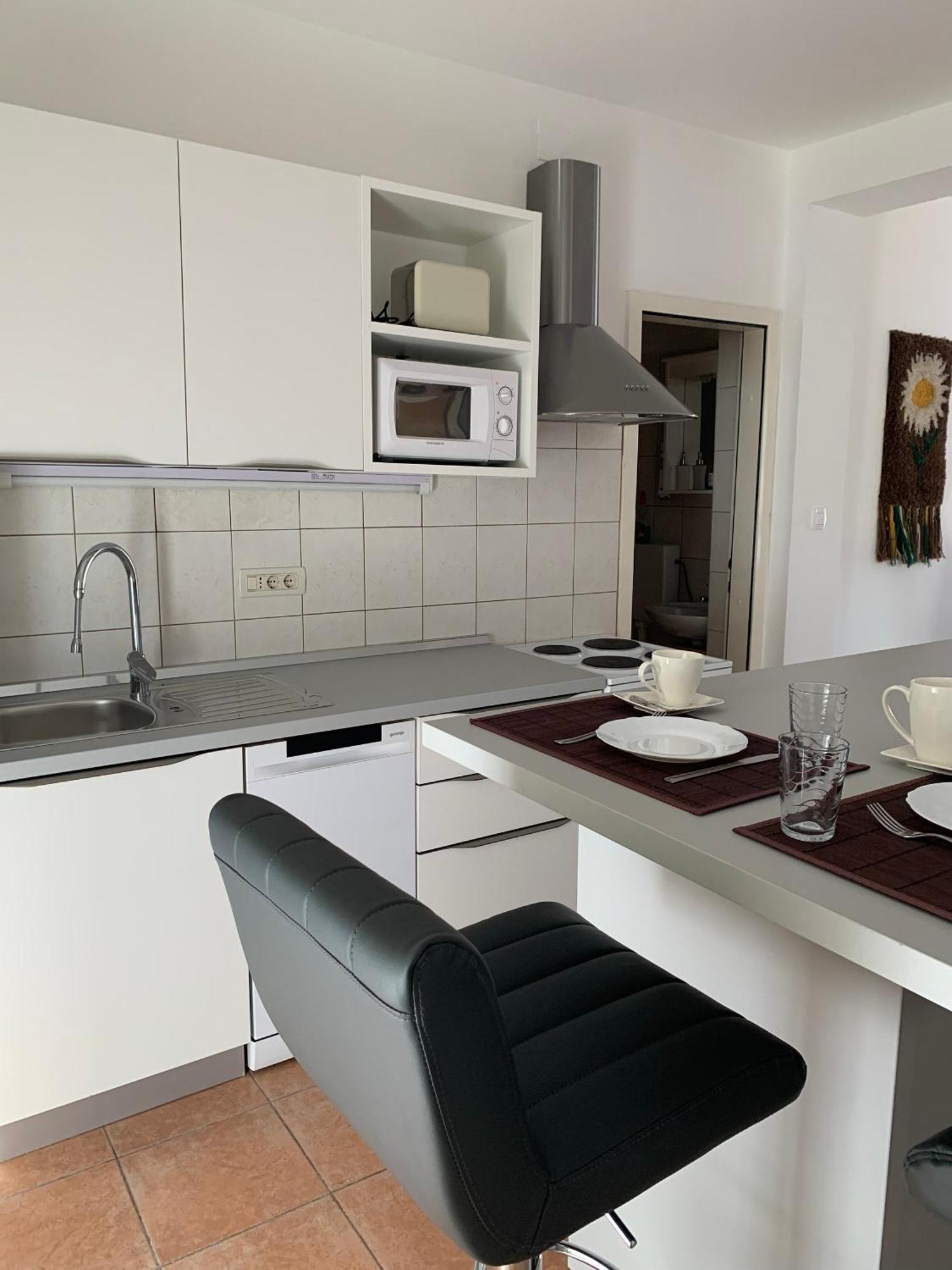 Apartments With A Parking Space Rabac, Labin - 7410 Phòng bức ảnh